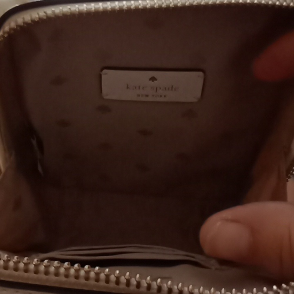 Purse - Picture 3 of 4